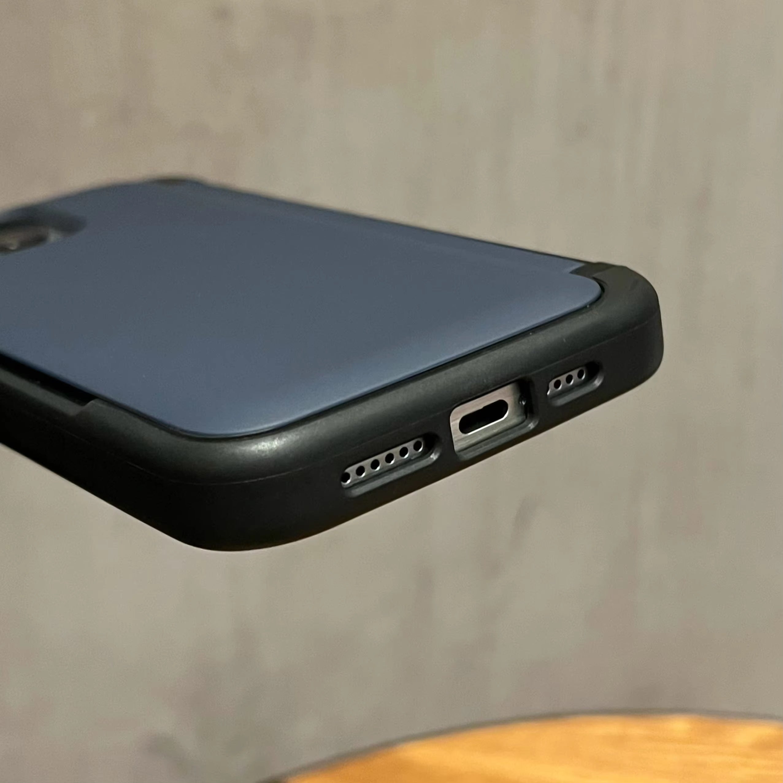 Premium Apple iPhone Hülle, MagSafe-kompatibel, Kameraobjektiv- und Bildschirmschutz, ultra dünn, stoßfest, magnetisch, vollständiger Rundumschutz, vollständige Metall-Schutzhülle